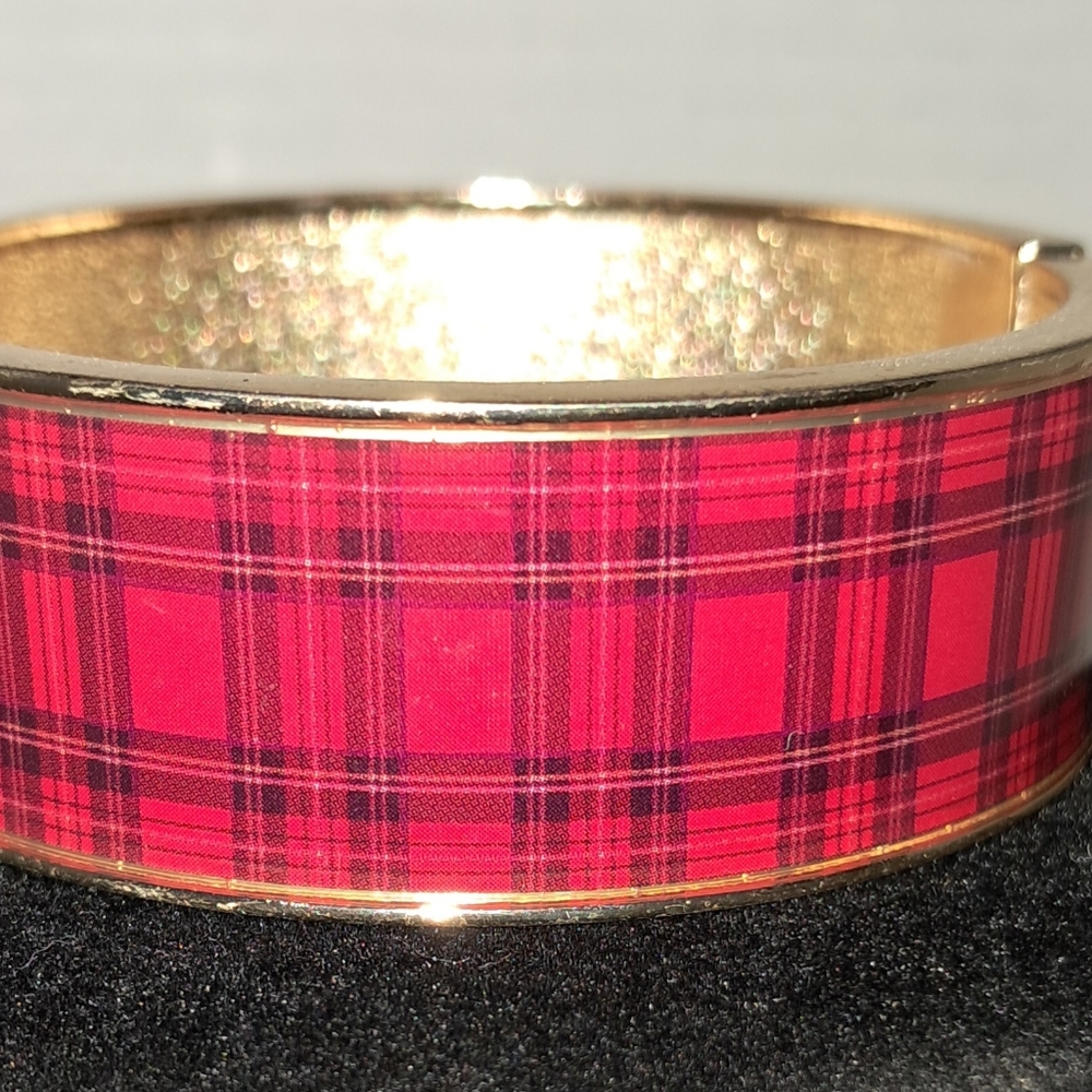 Charming Red Plaid Goldtone Hinged Bracelet